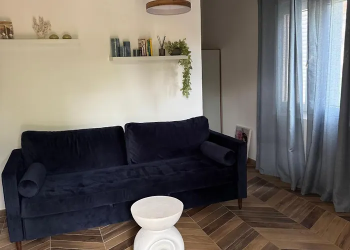 Paolina Calvi (Corsica)